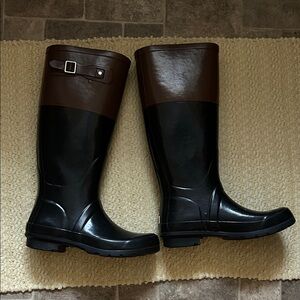 Oakiwear: Monumenta Women’s Black & Brown Tall Rubber Rain Boots Size: 8